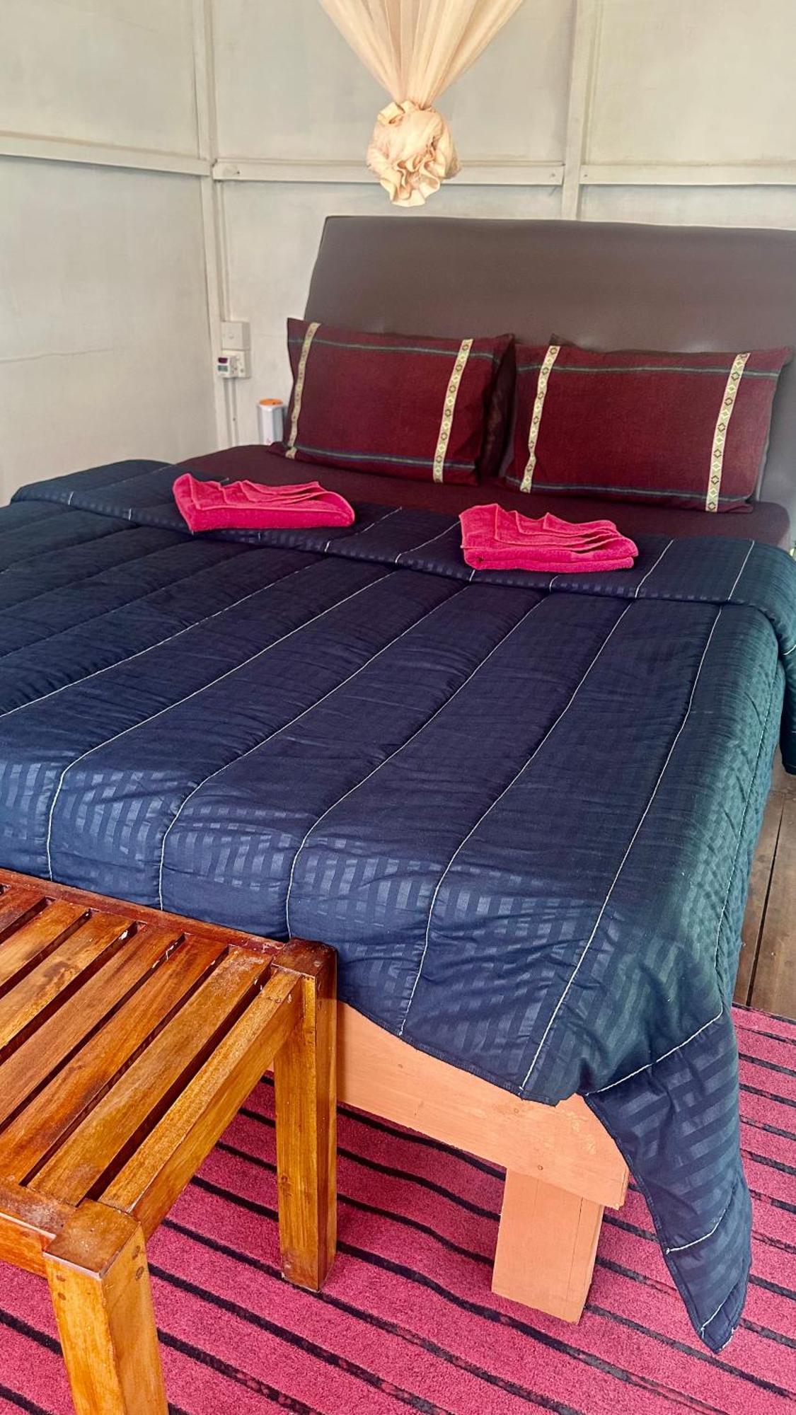 A Lounge Hostel And Cafe Ella Εξωτερικό φωτογραφία