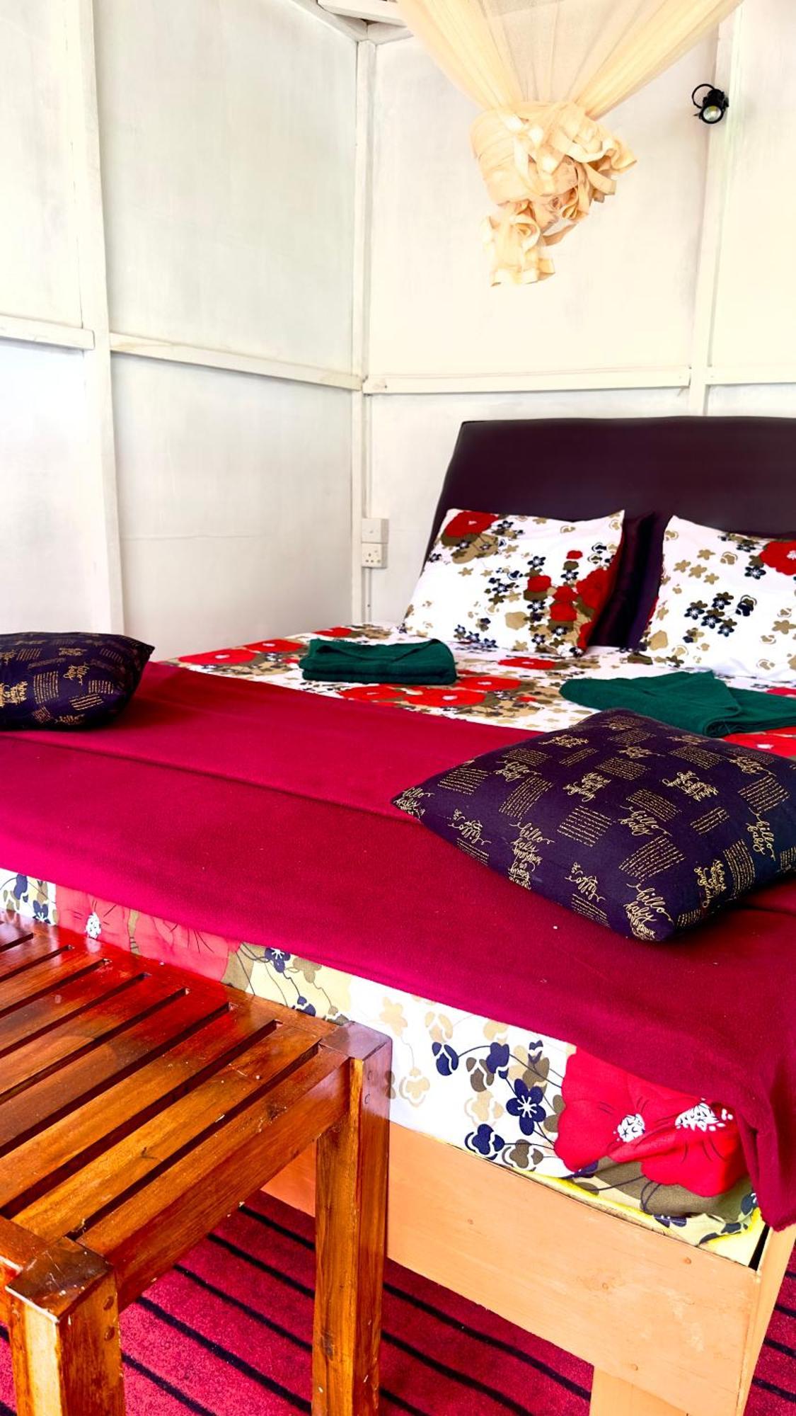 A Lounge Hostel And Cafe Ella Εξωτερικό φωτογραφία