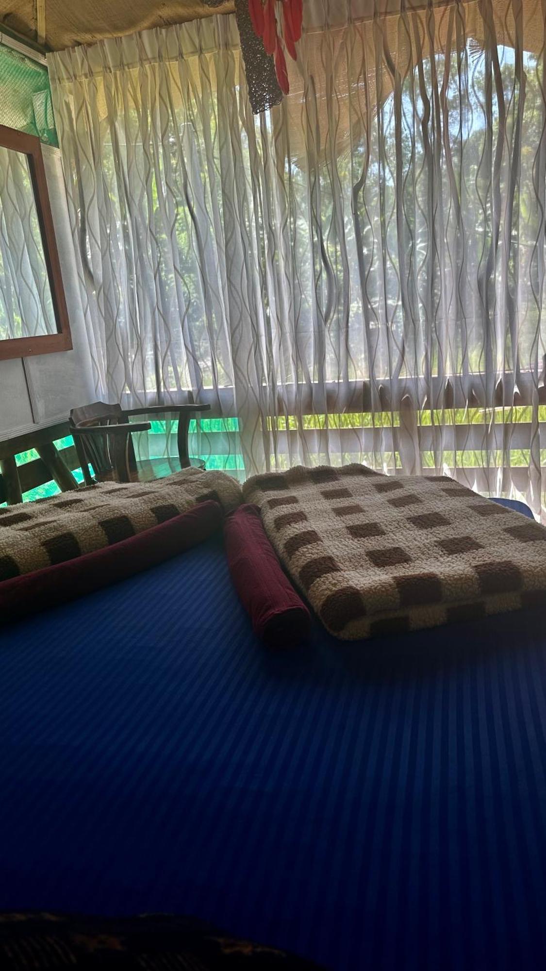 A Lounge Hostel And Cafe Ella Εξωτερικό φωτογραφία